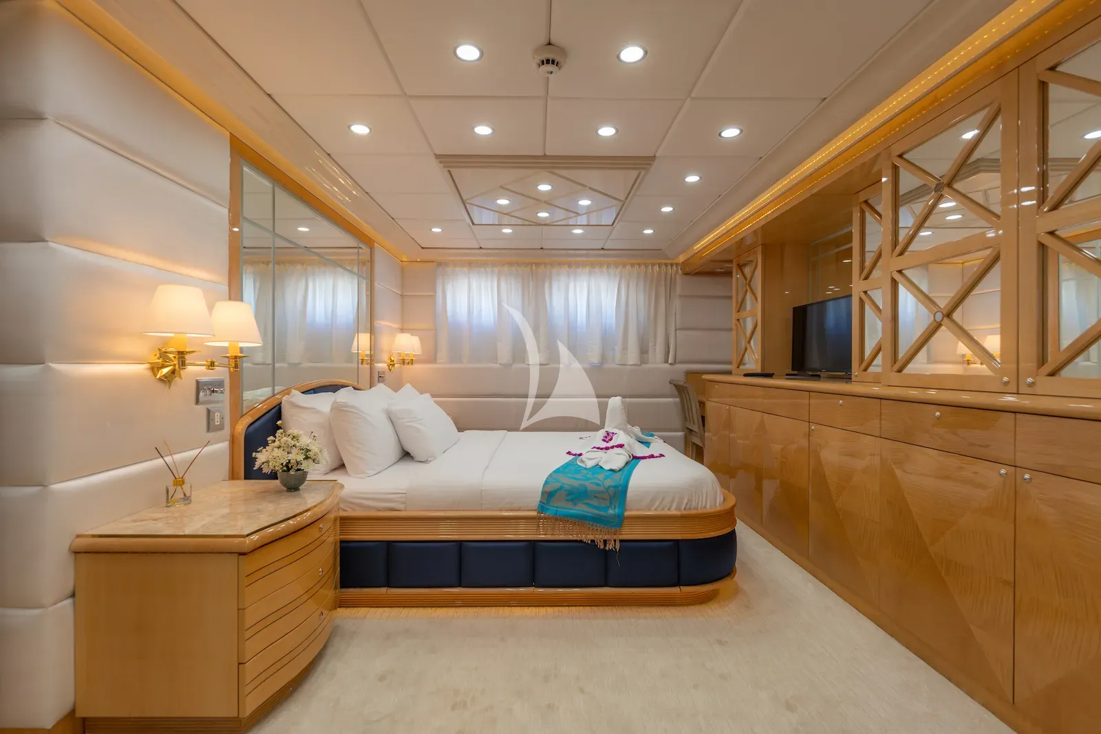 levante_yacht