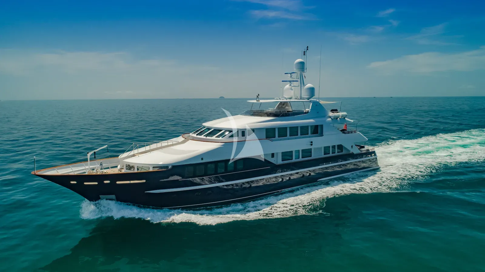 levante_yacht