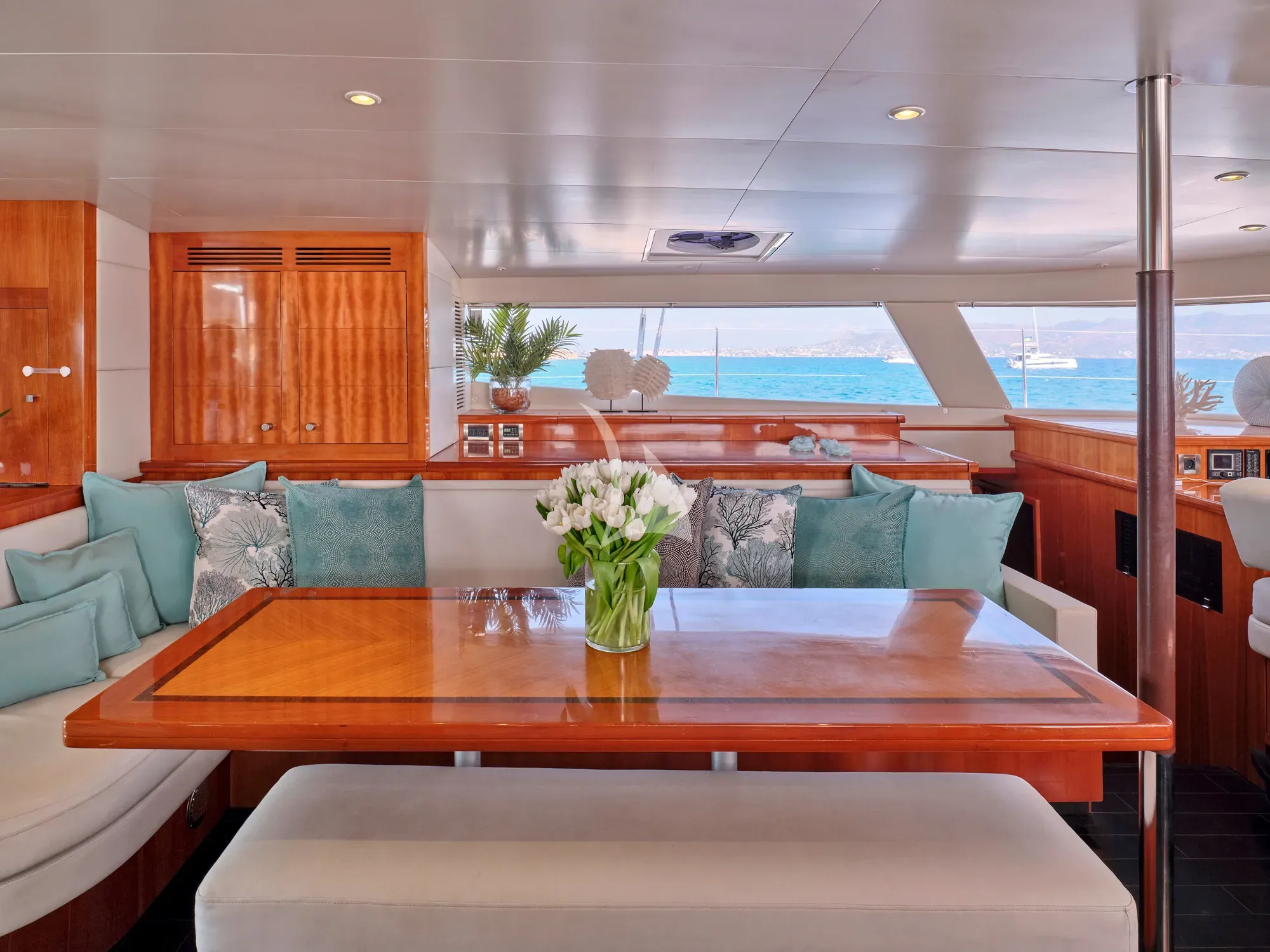 levante_yacht