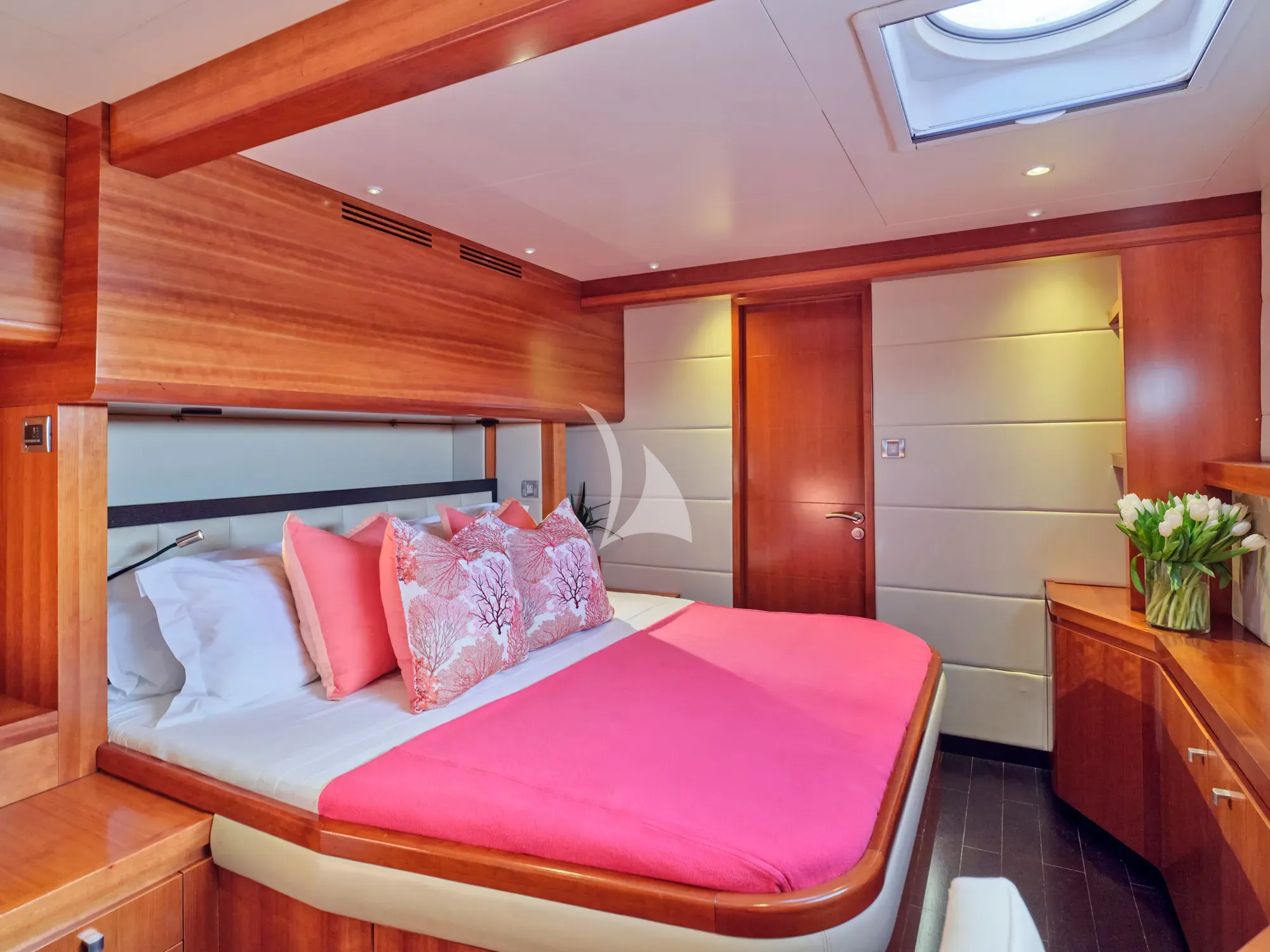 levante_yacht
