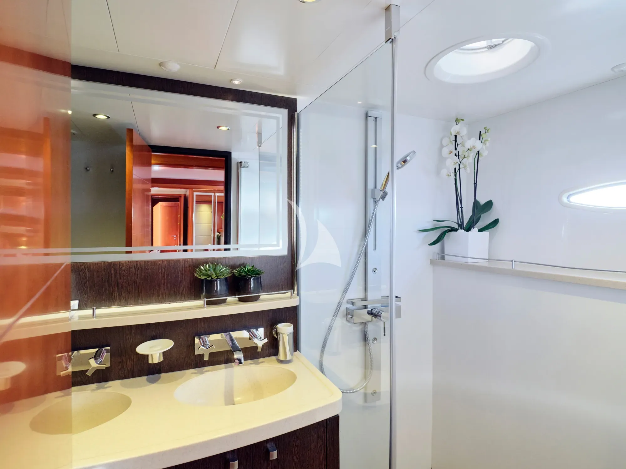 levante_yacht