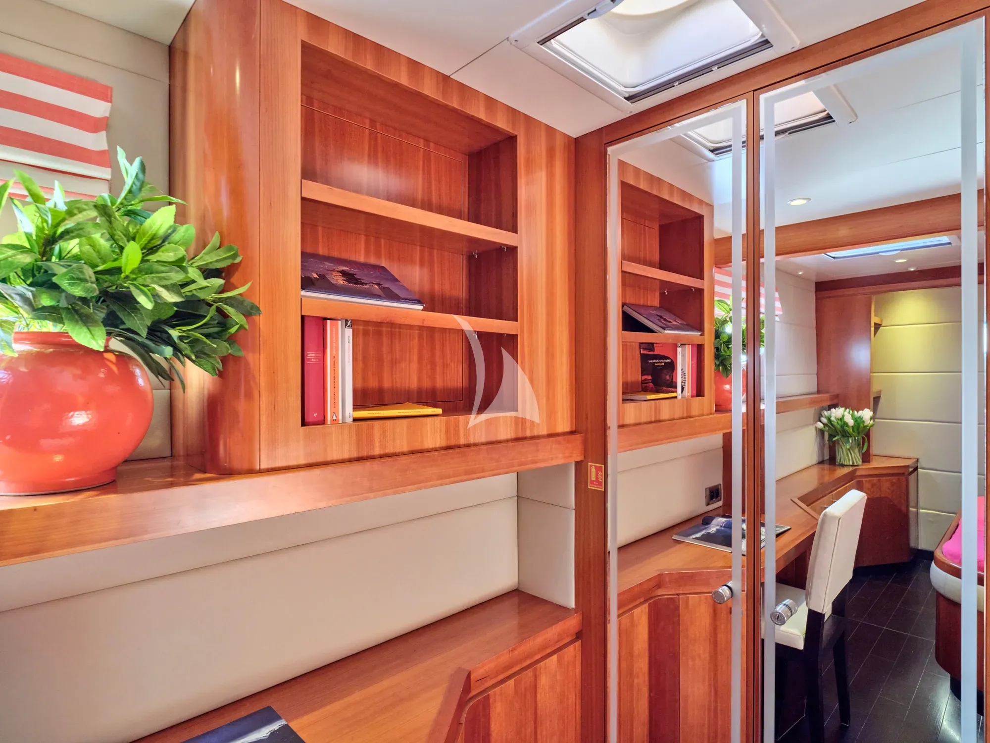 levante_yacht