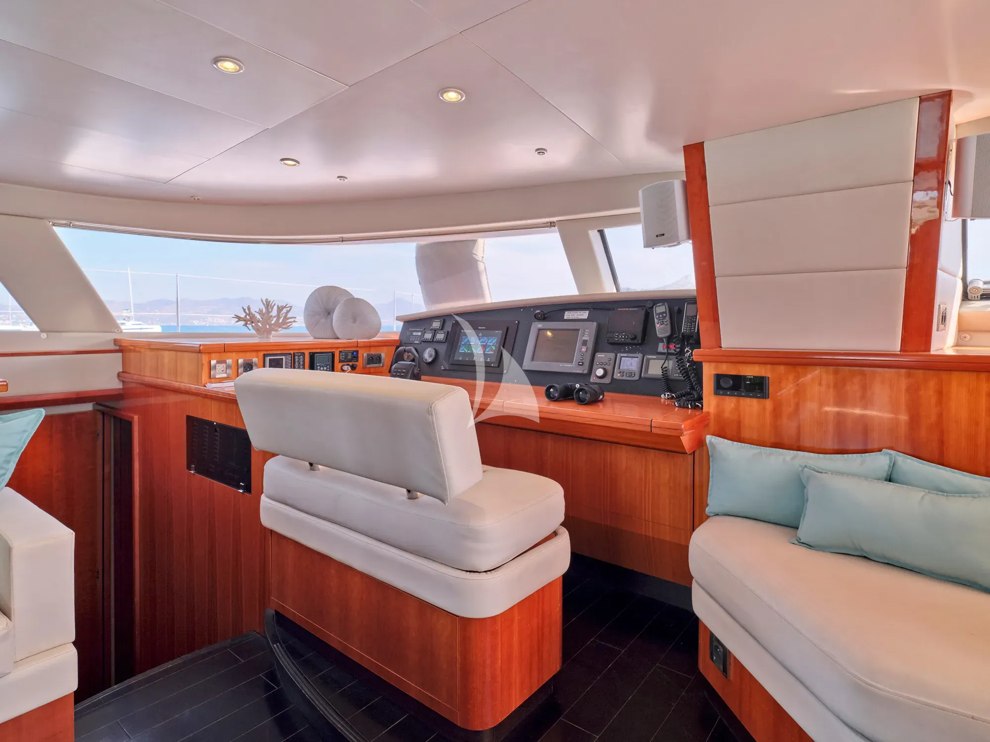 levante_yacht