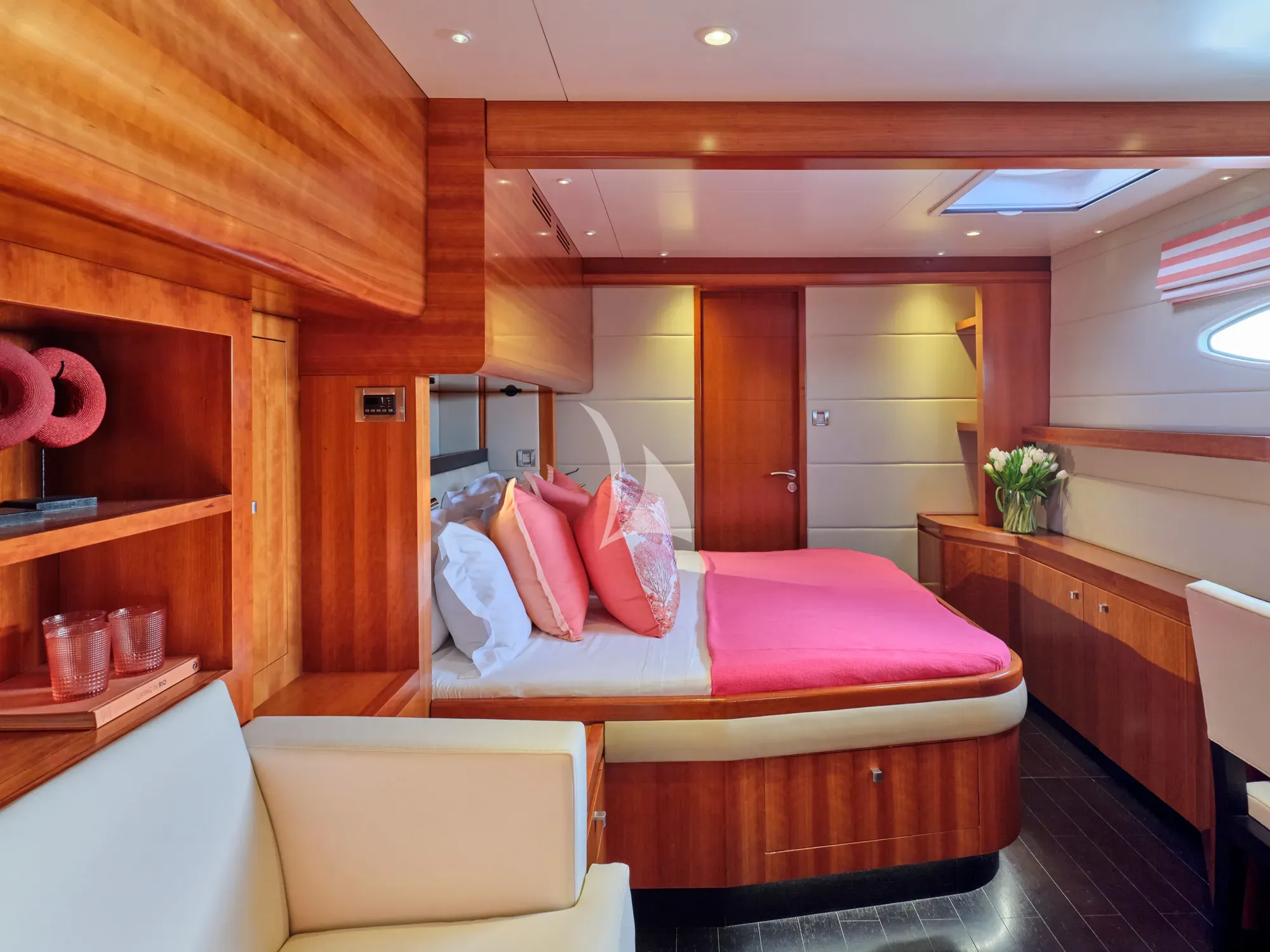 levante_yacht