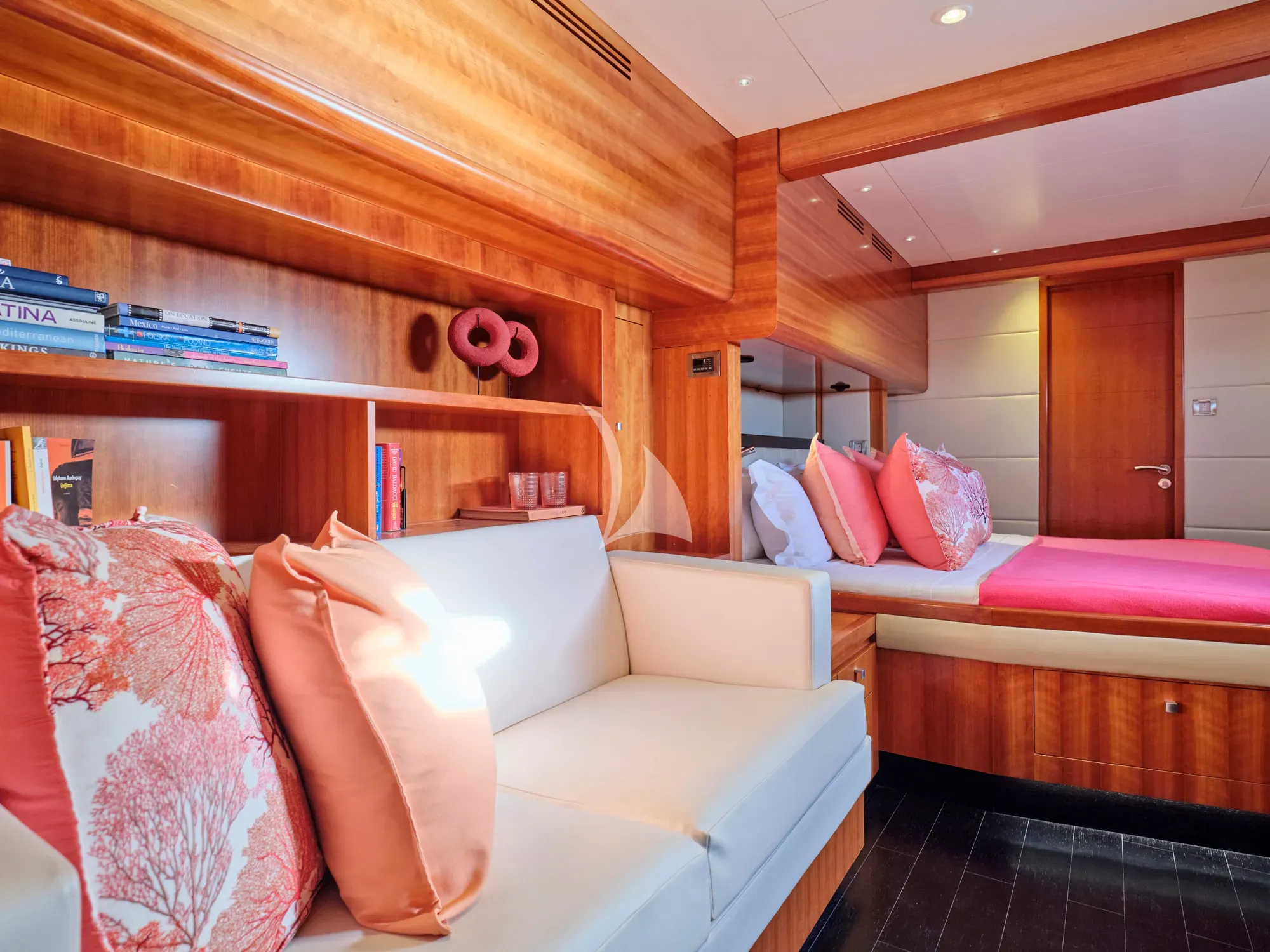 levante_yacht
