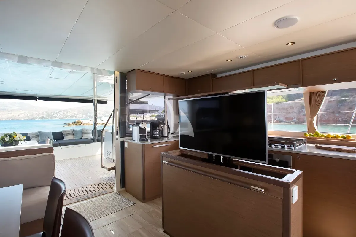 levante_yacht