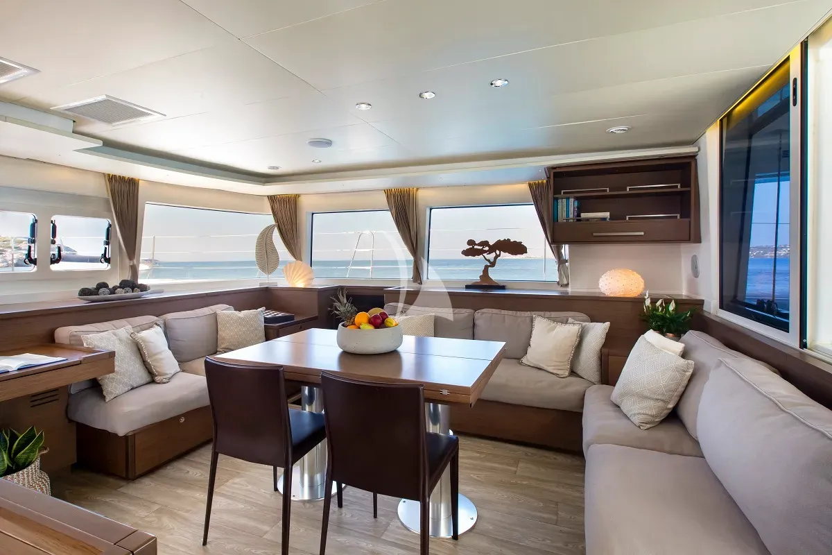 levante_yacht