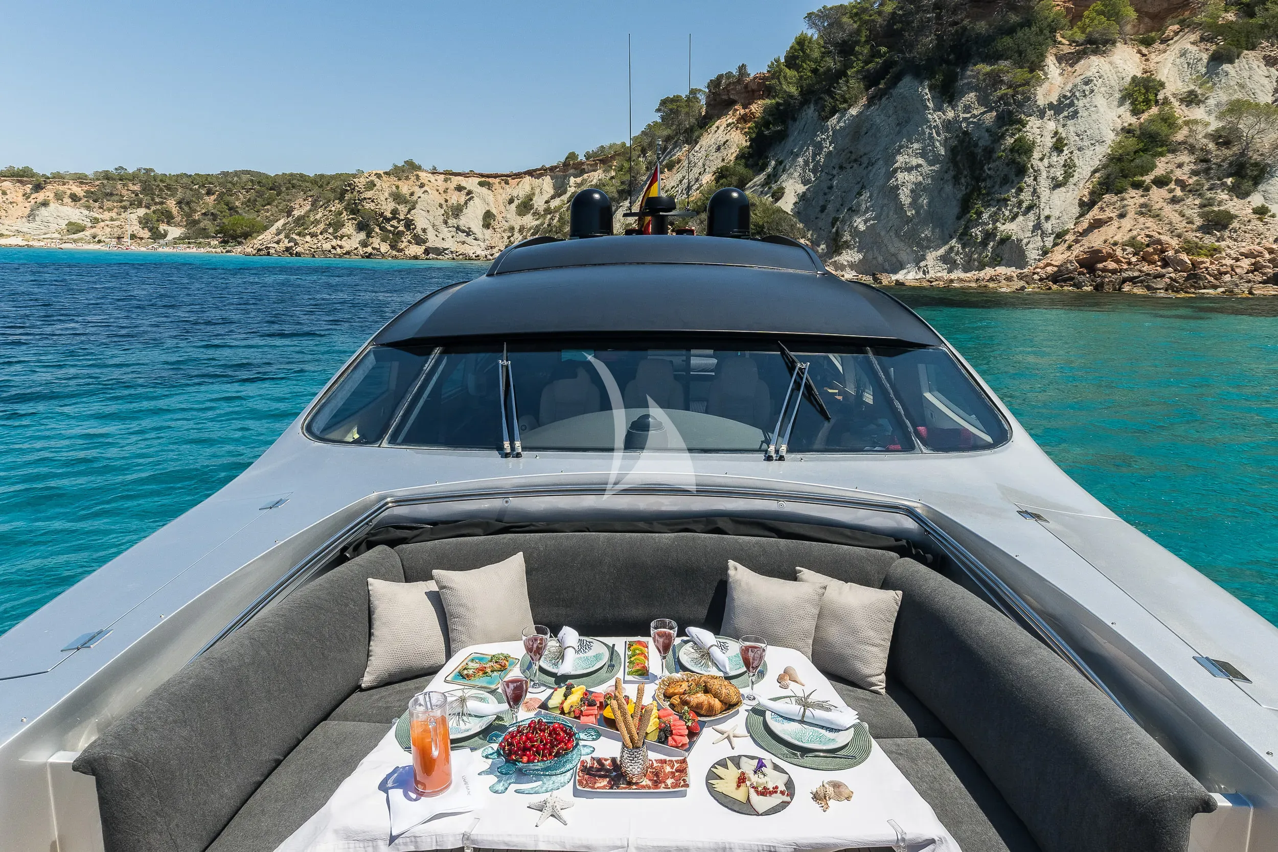 levante_yacht