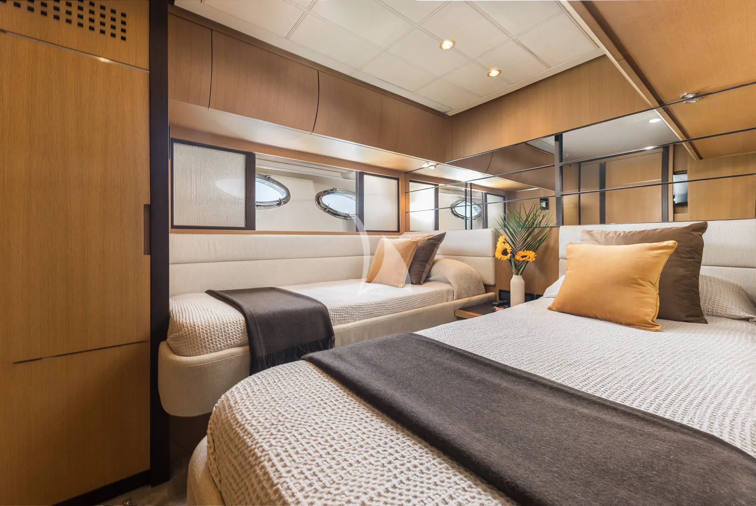 levante_yacht