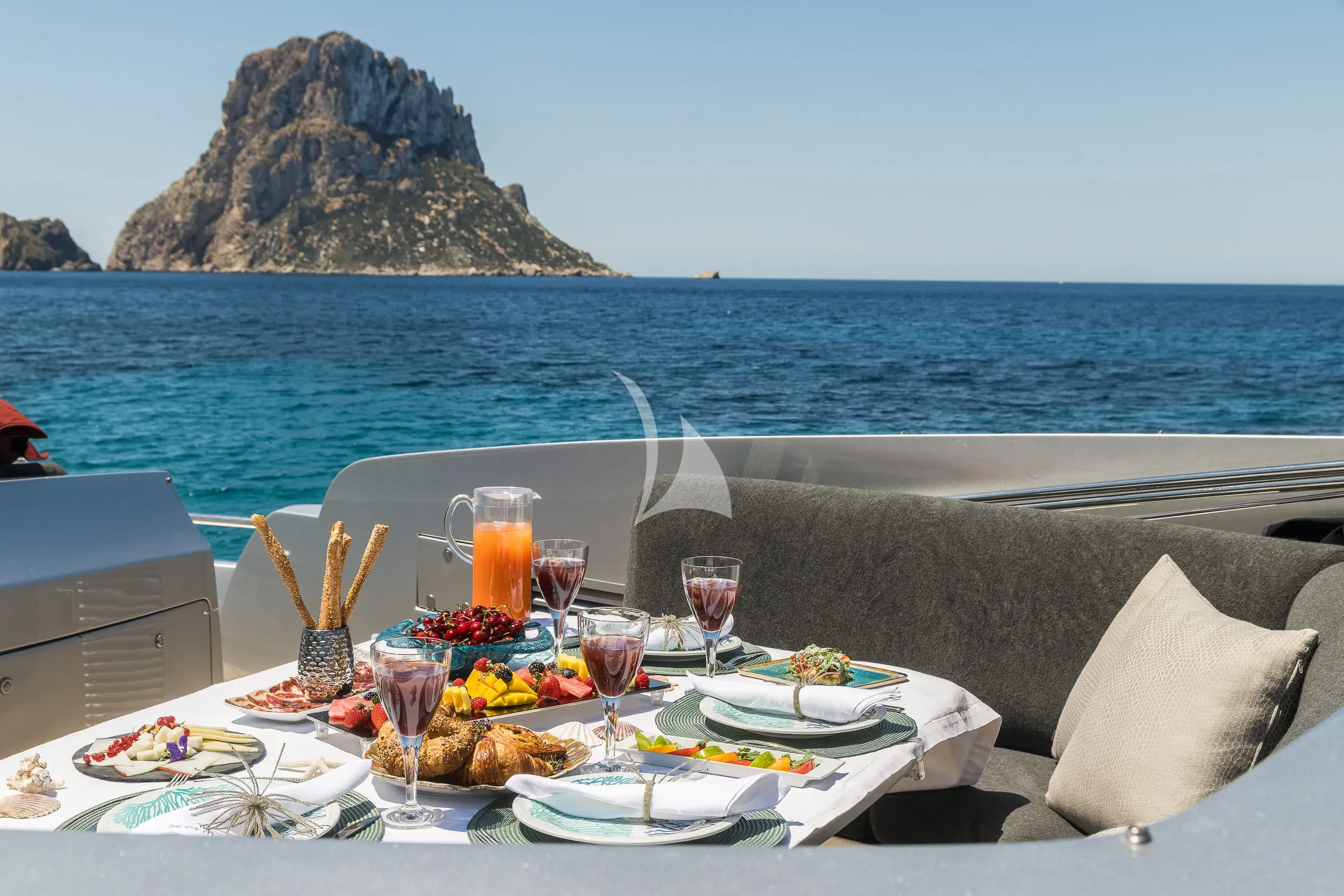 levante_yacht