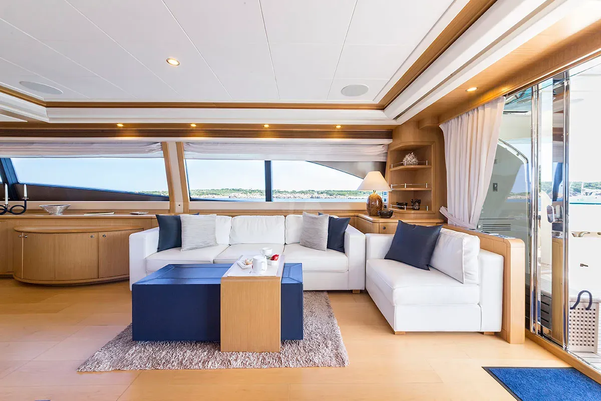 levante_yacht