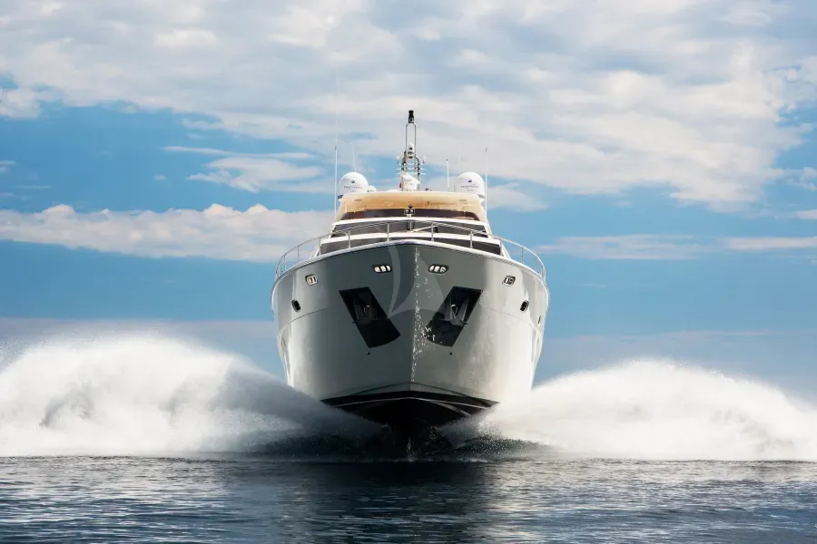levante_yacht