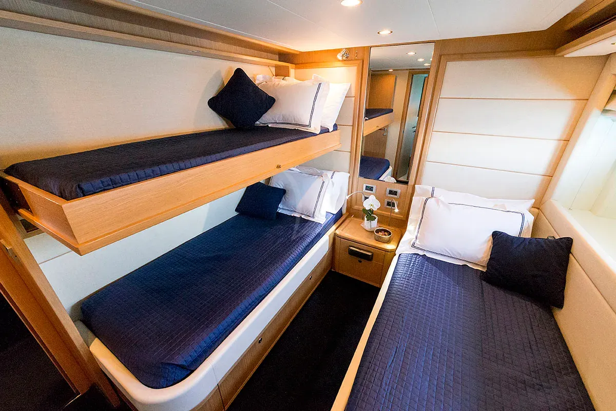 levante_yacht
