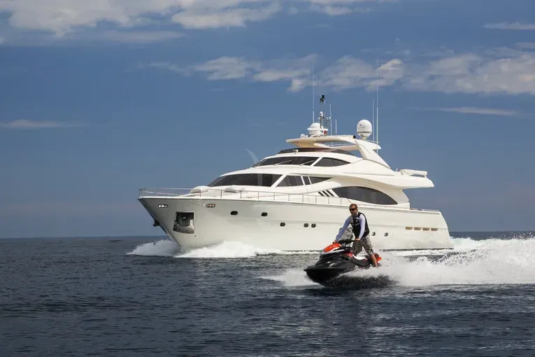 levante_yacht