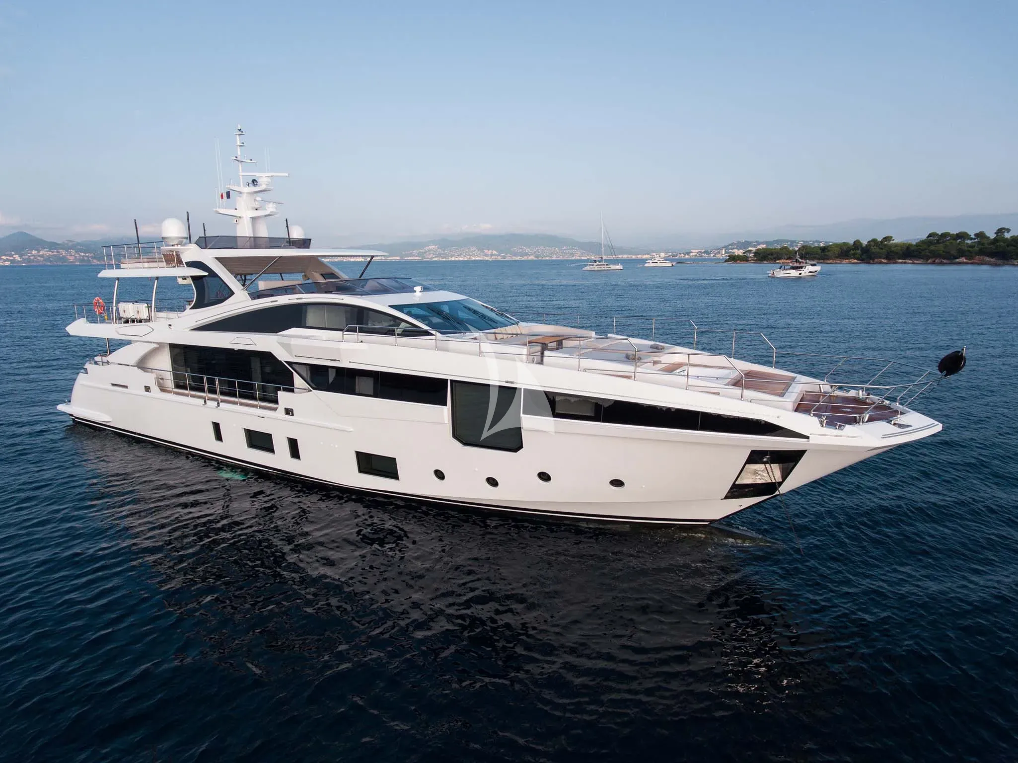 levante_yacht