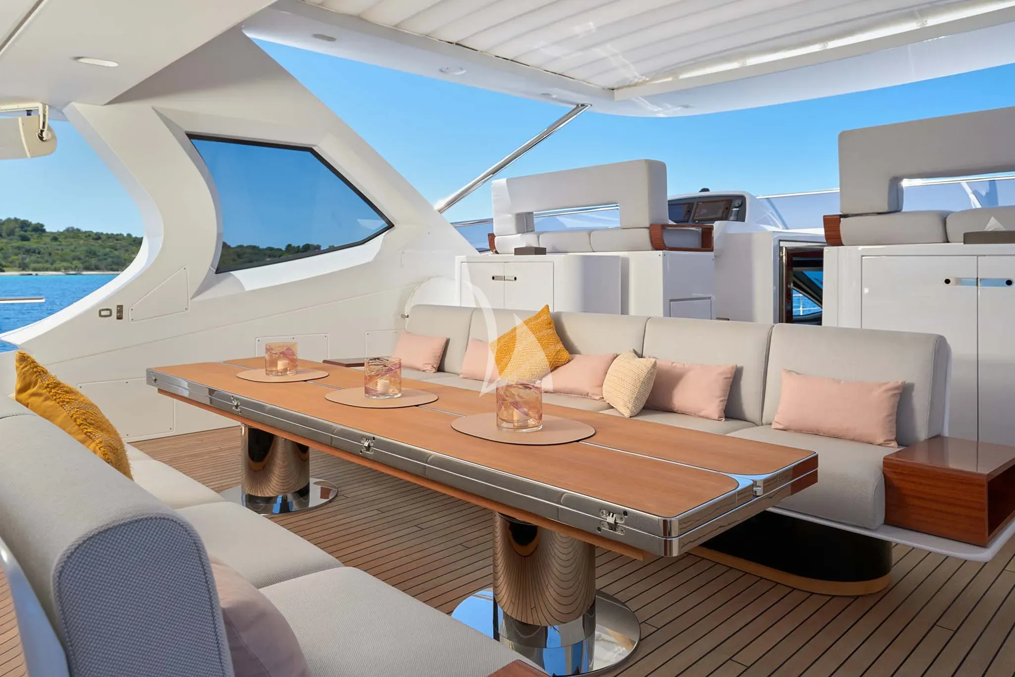 levante_yacht