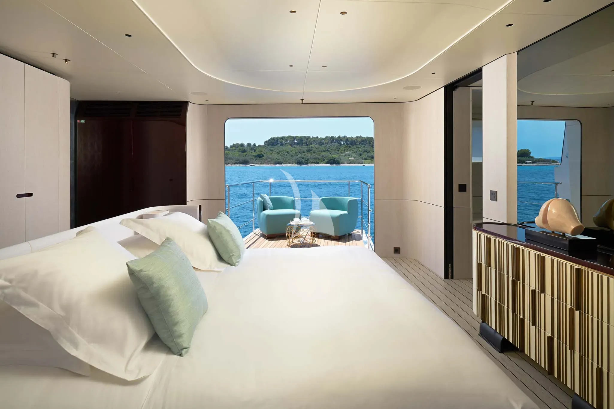 levante_yacht