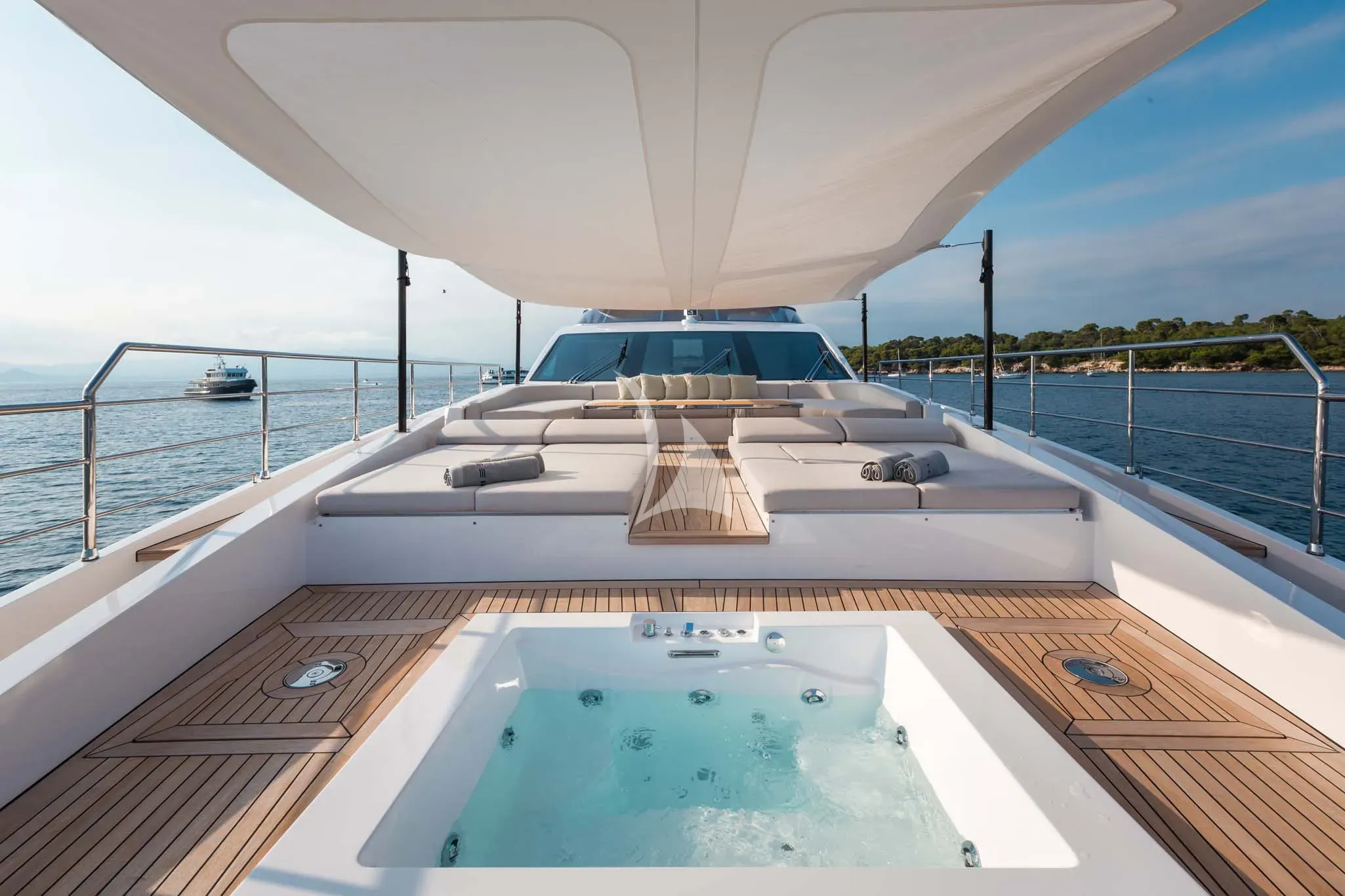 levante_yacht
