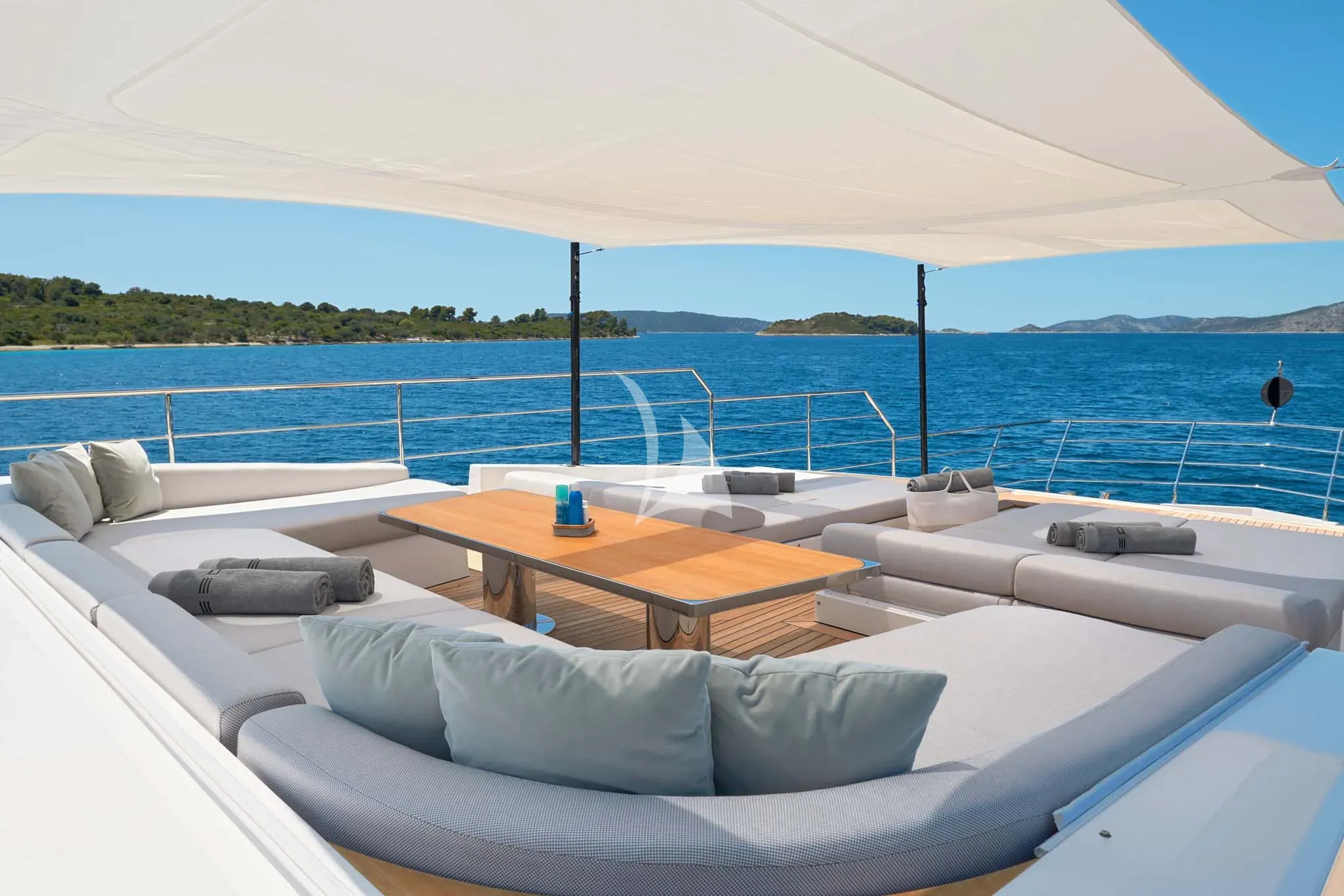 levante_yacht