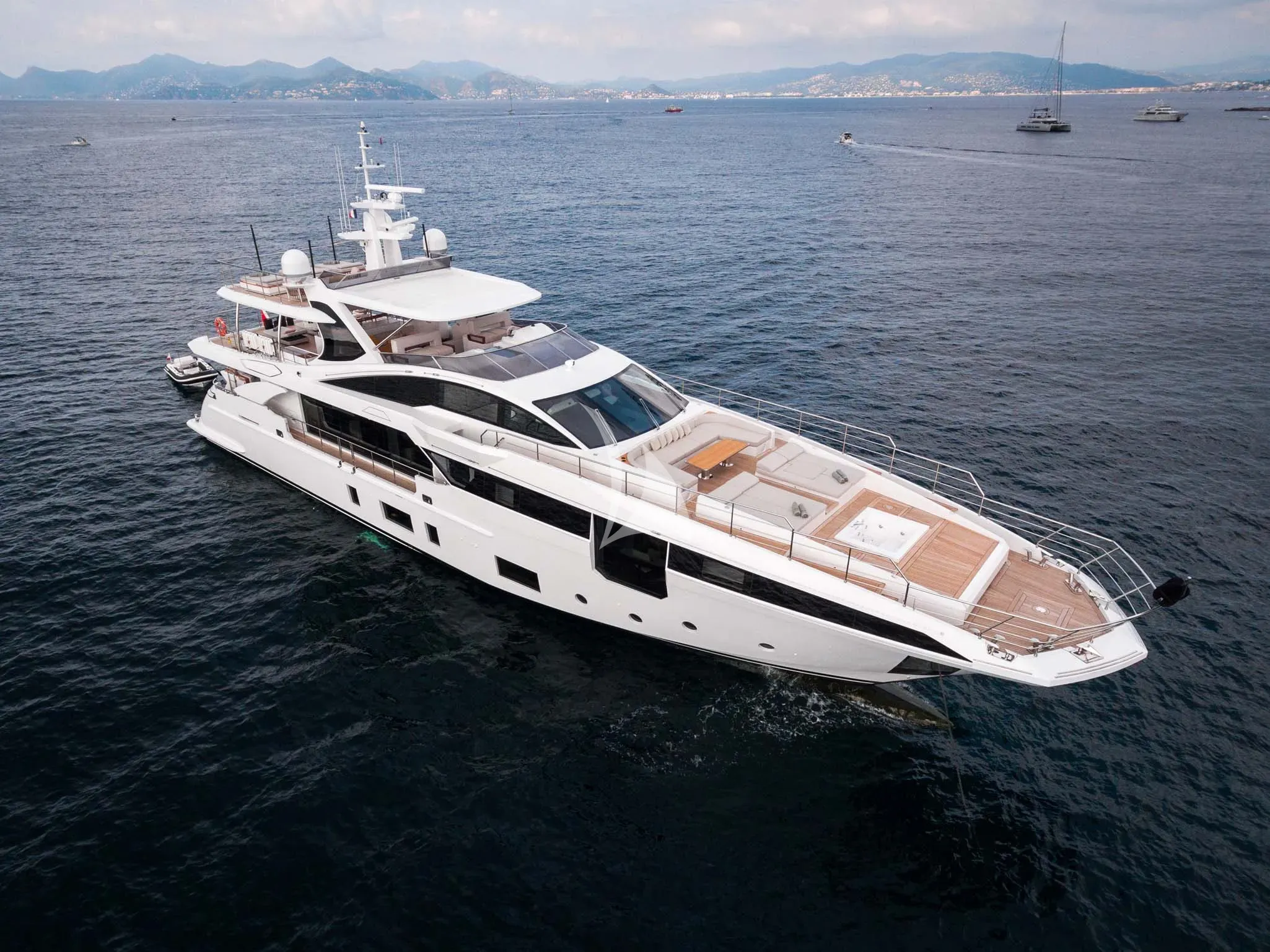 levante_yacht