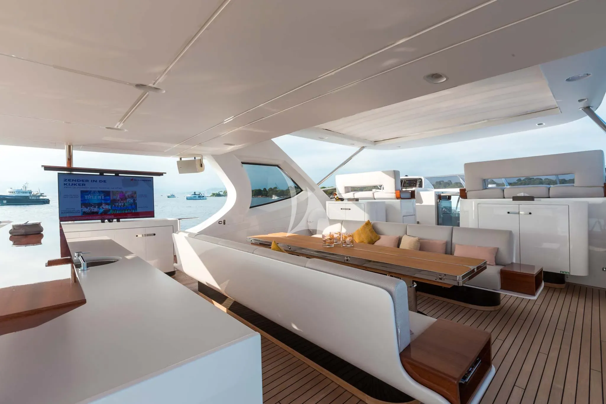 levante_yacht