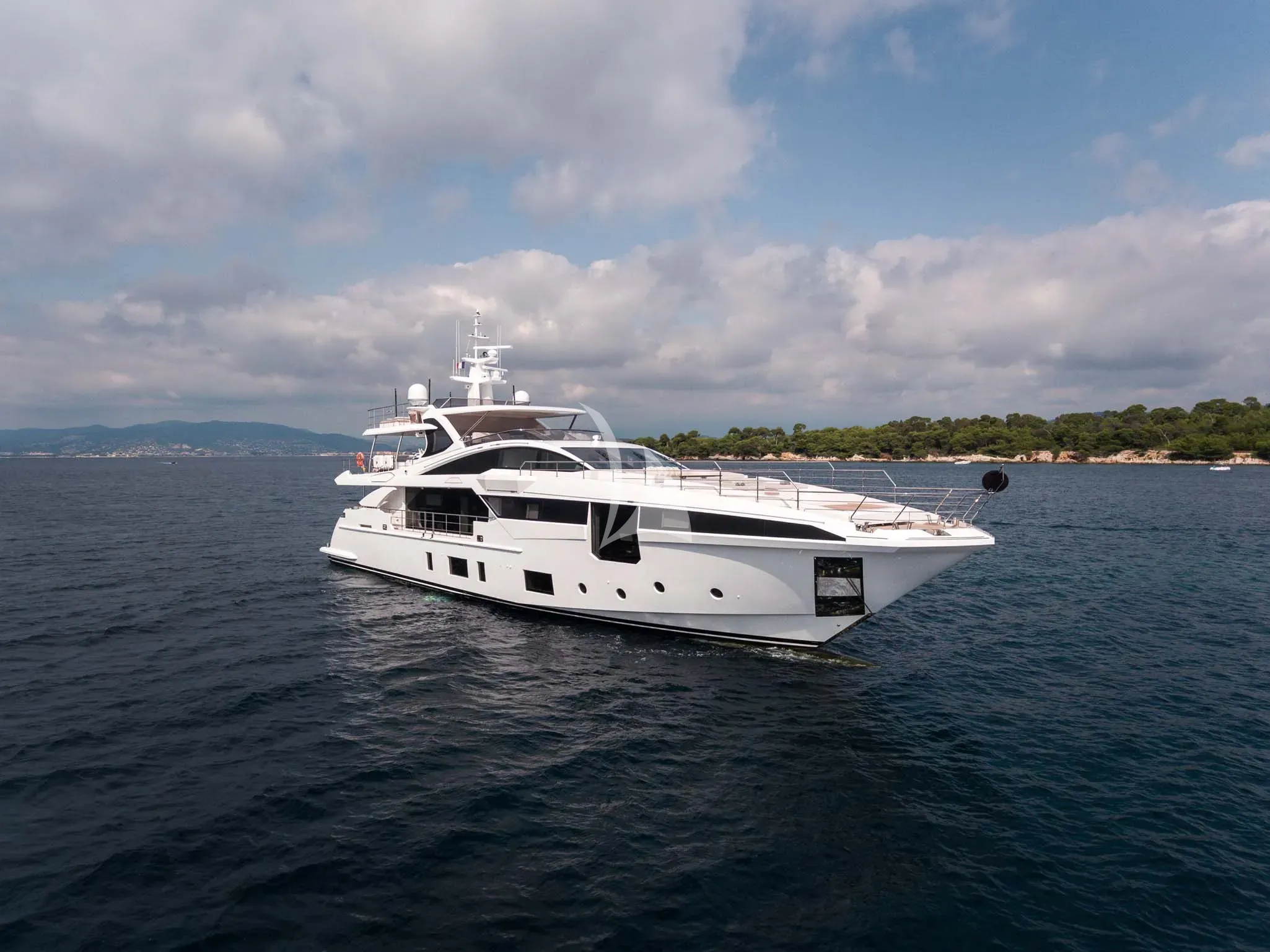 levante_yacht