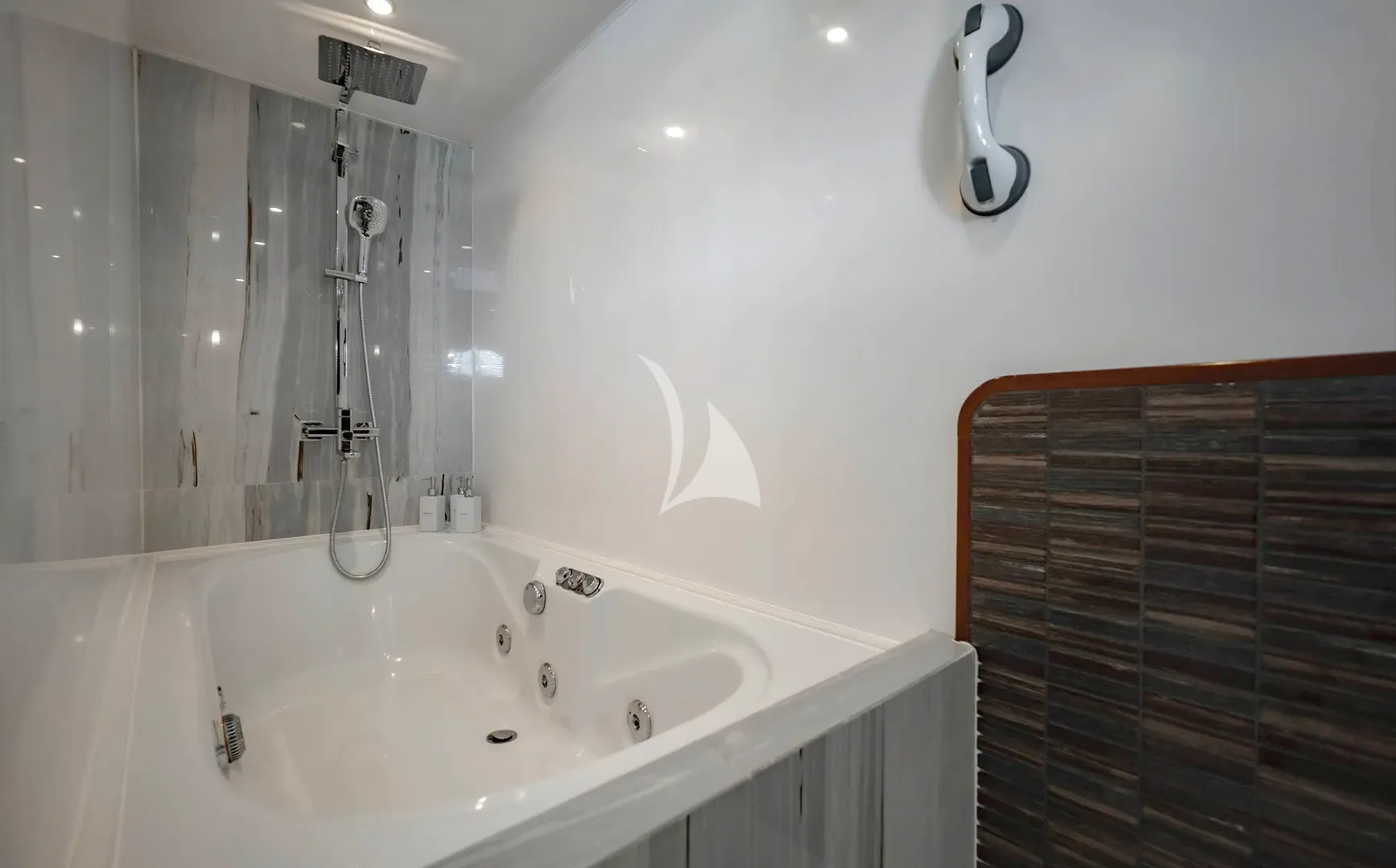 levante_yacht
