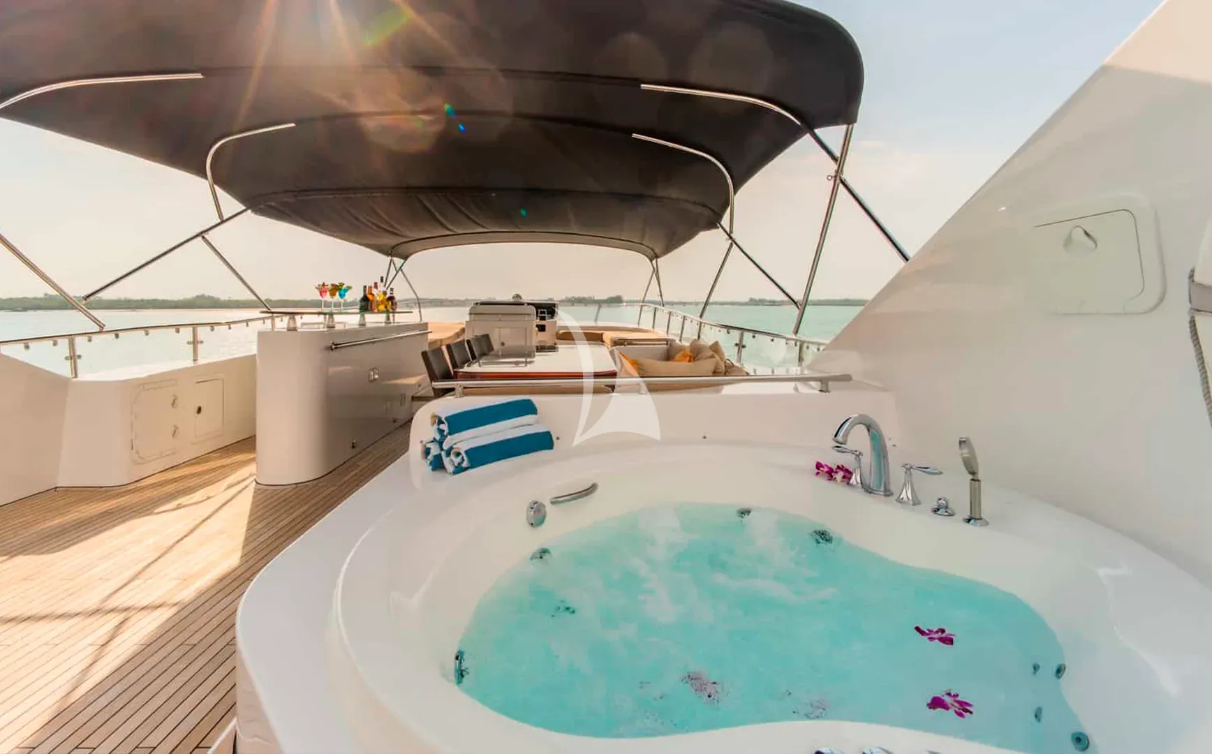 levante_yacht