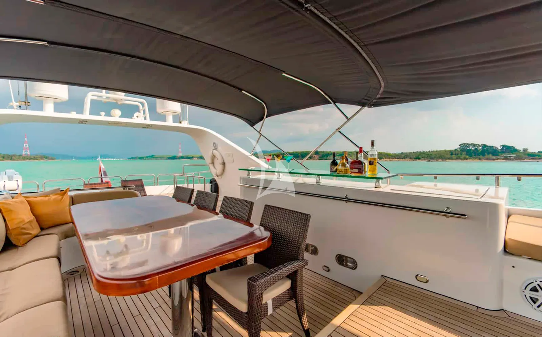 levante_yacht
