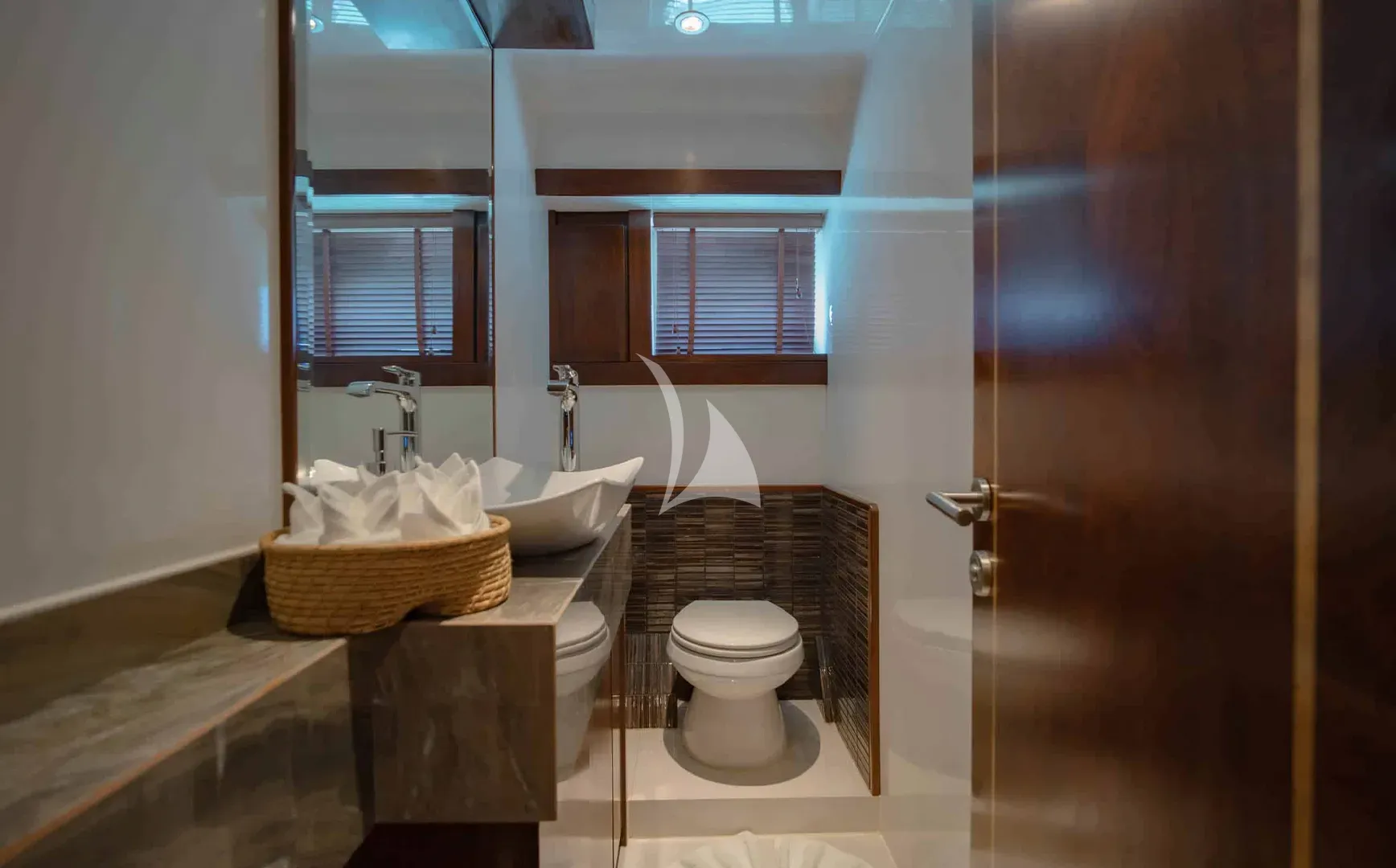levante_yacht