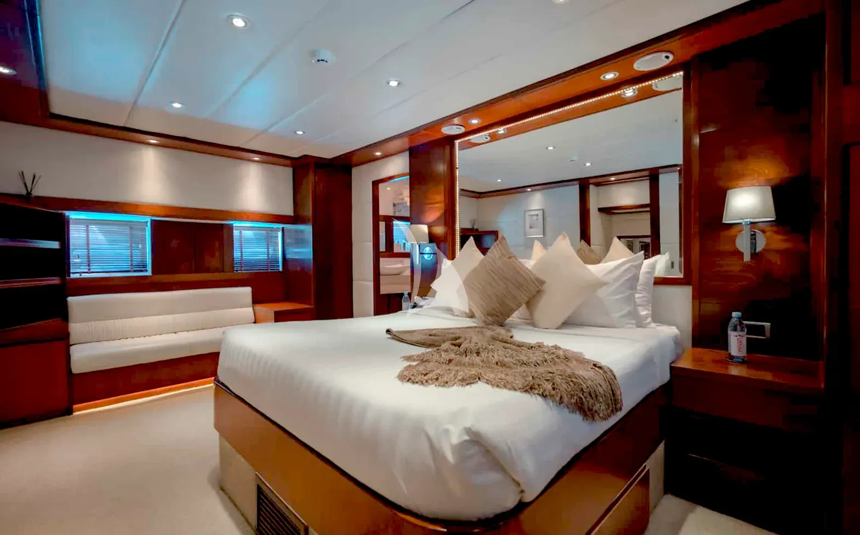 levante_yacht