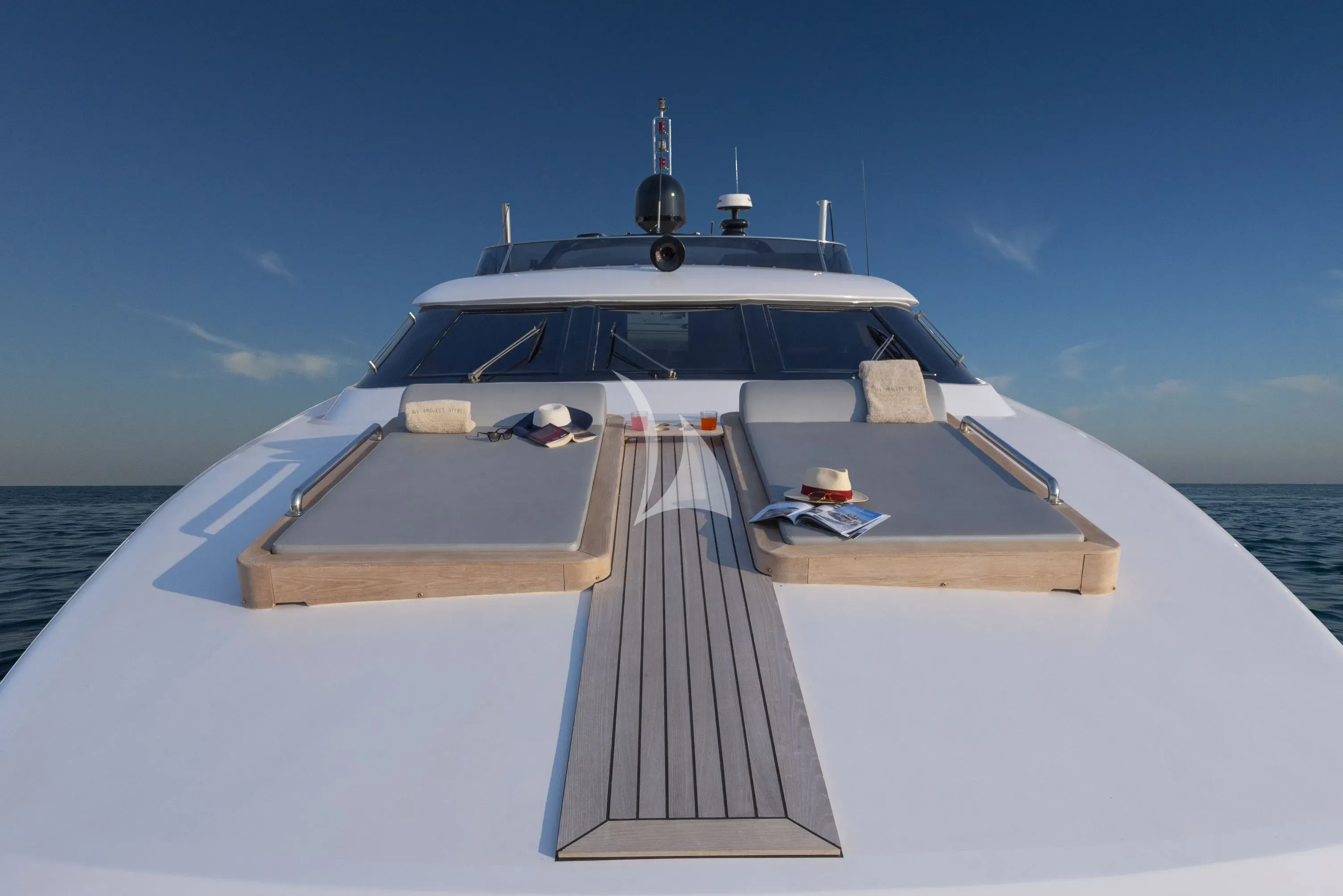 levante_yacht
