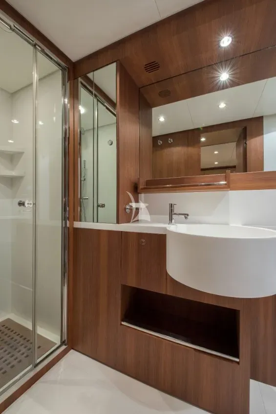 levante_yacht