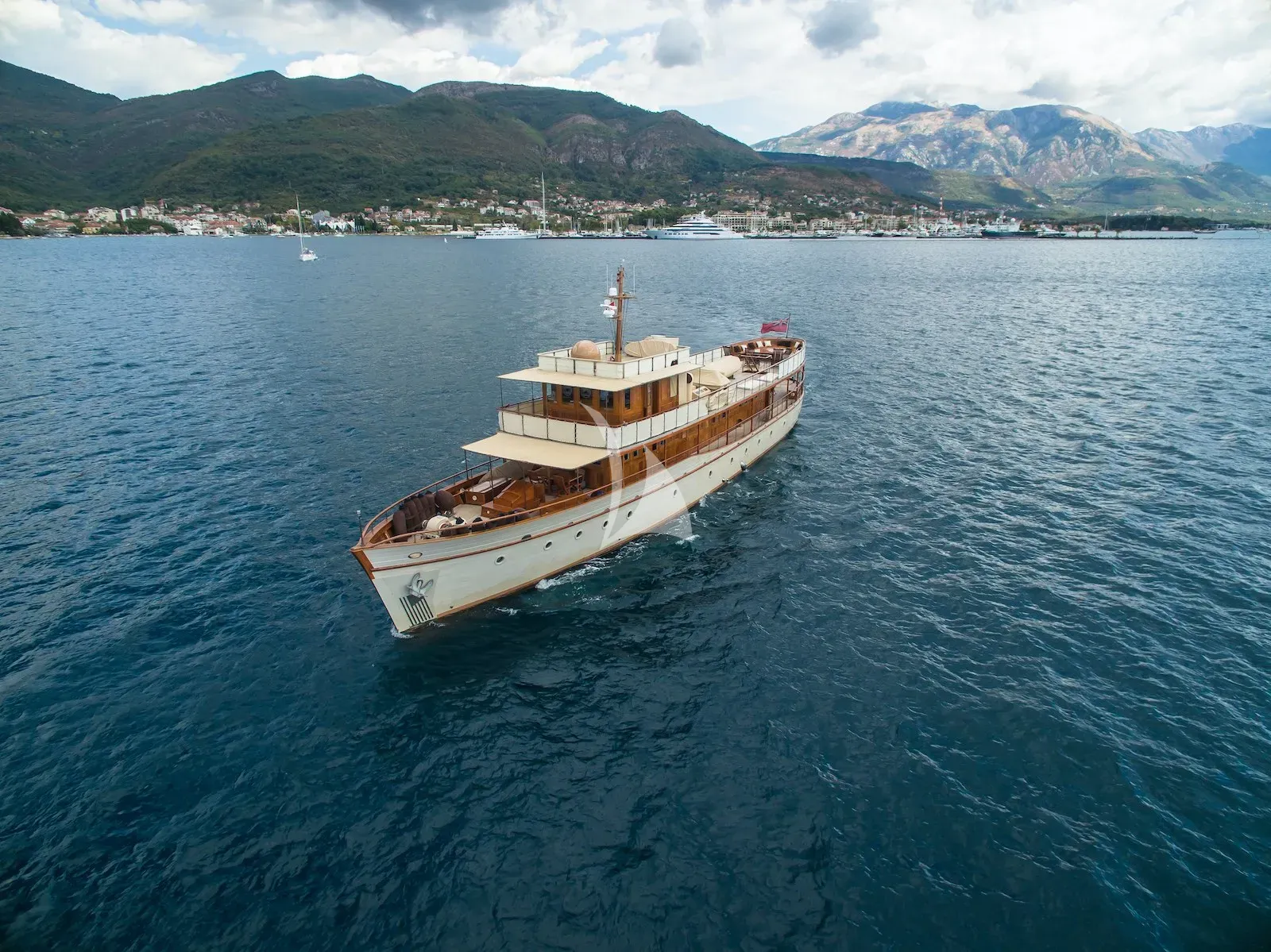 levante_yacht