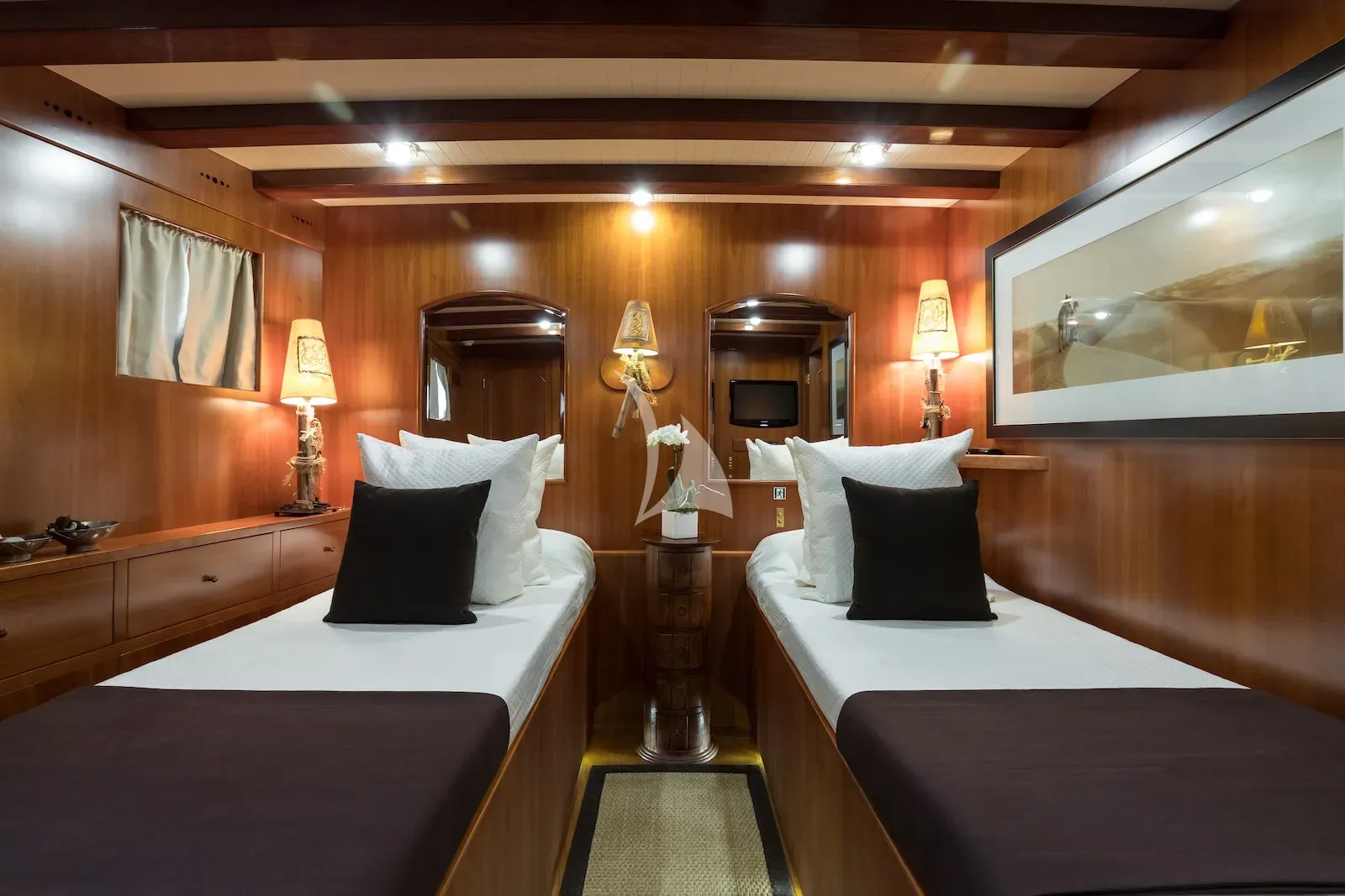 levante_yacht
