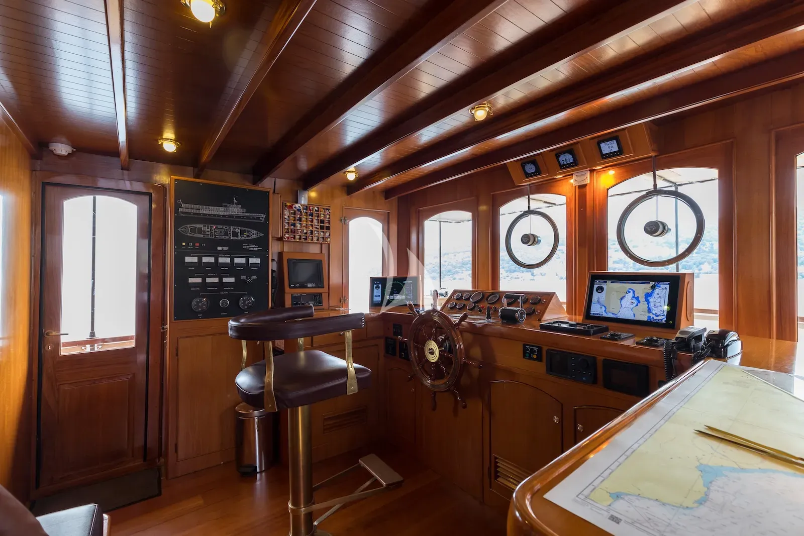 levante_yacht