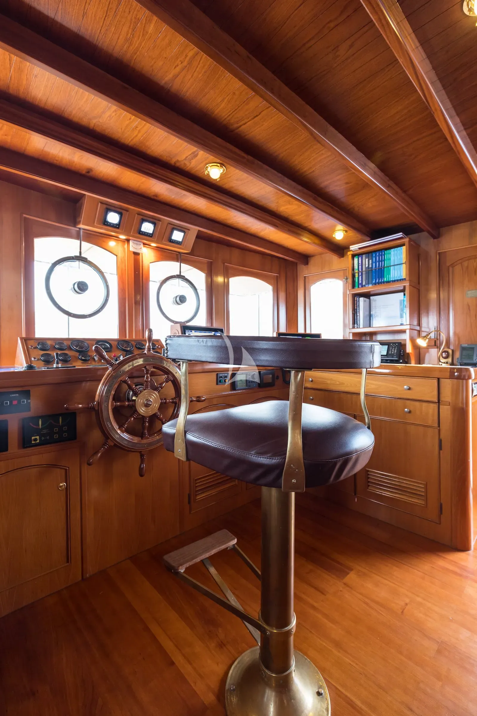 levante_yacht