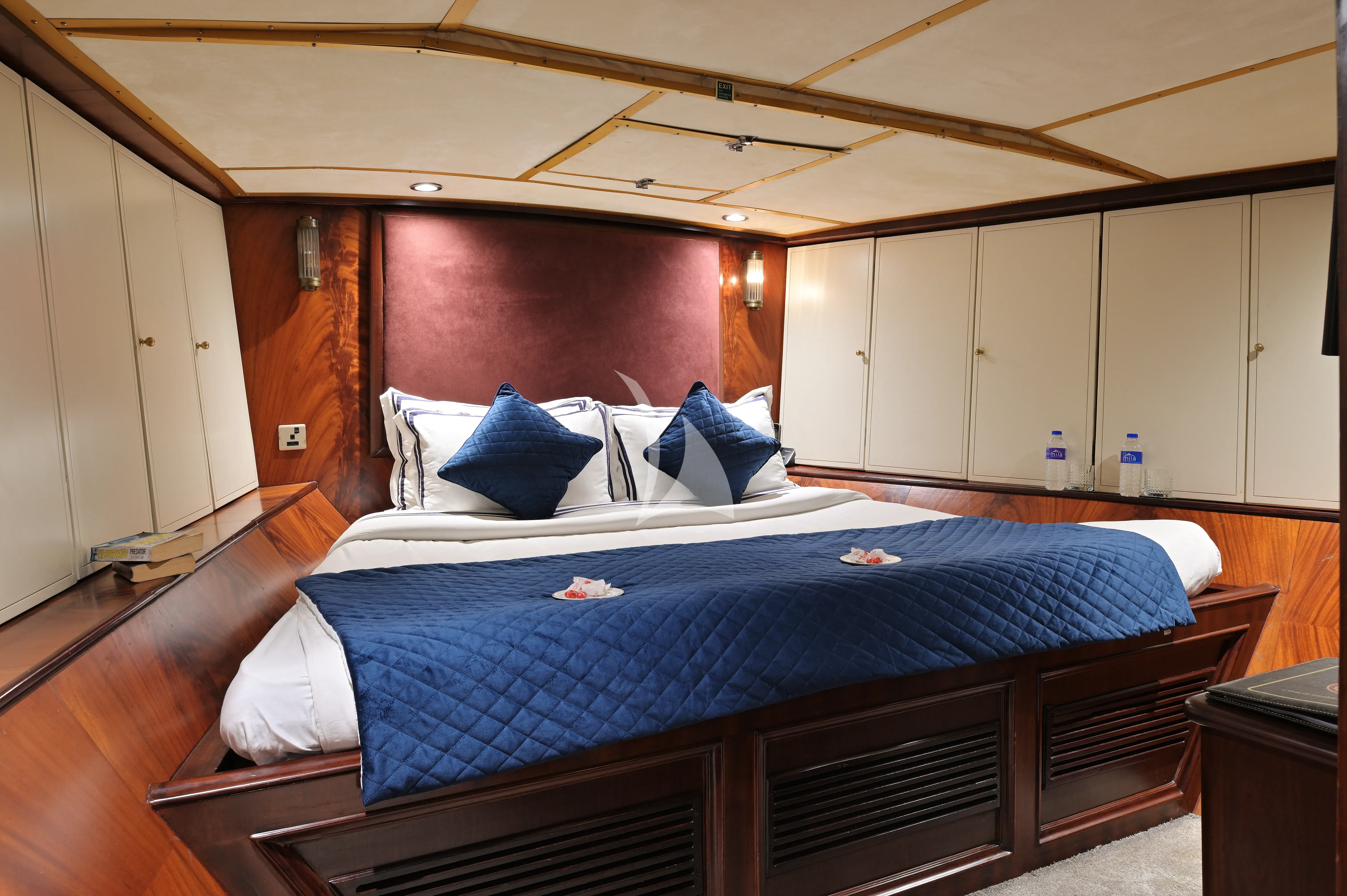 levante_yacht