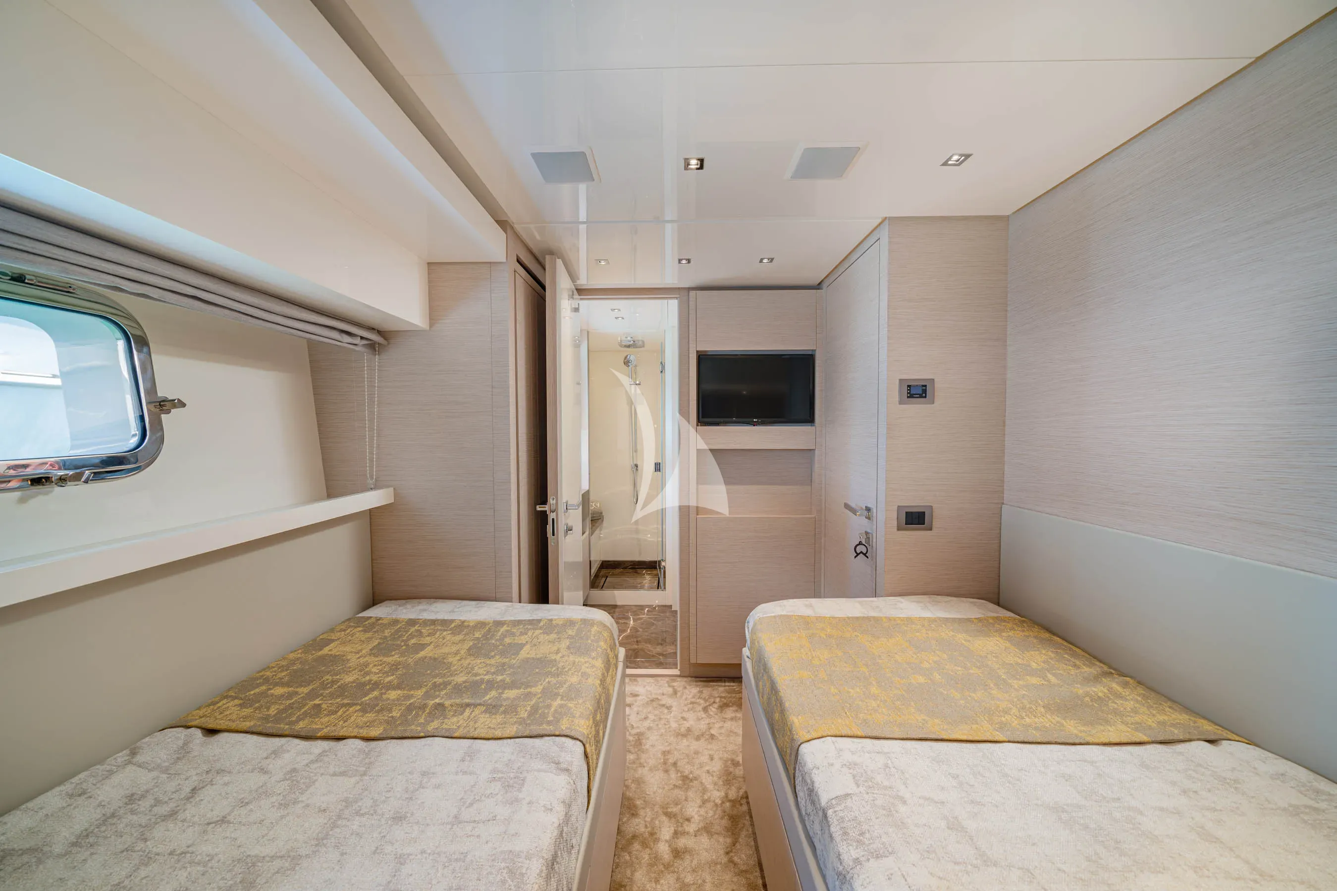 levante_yacht