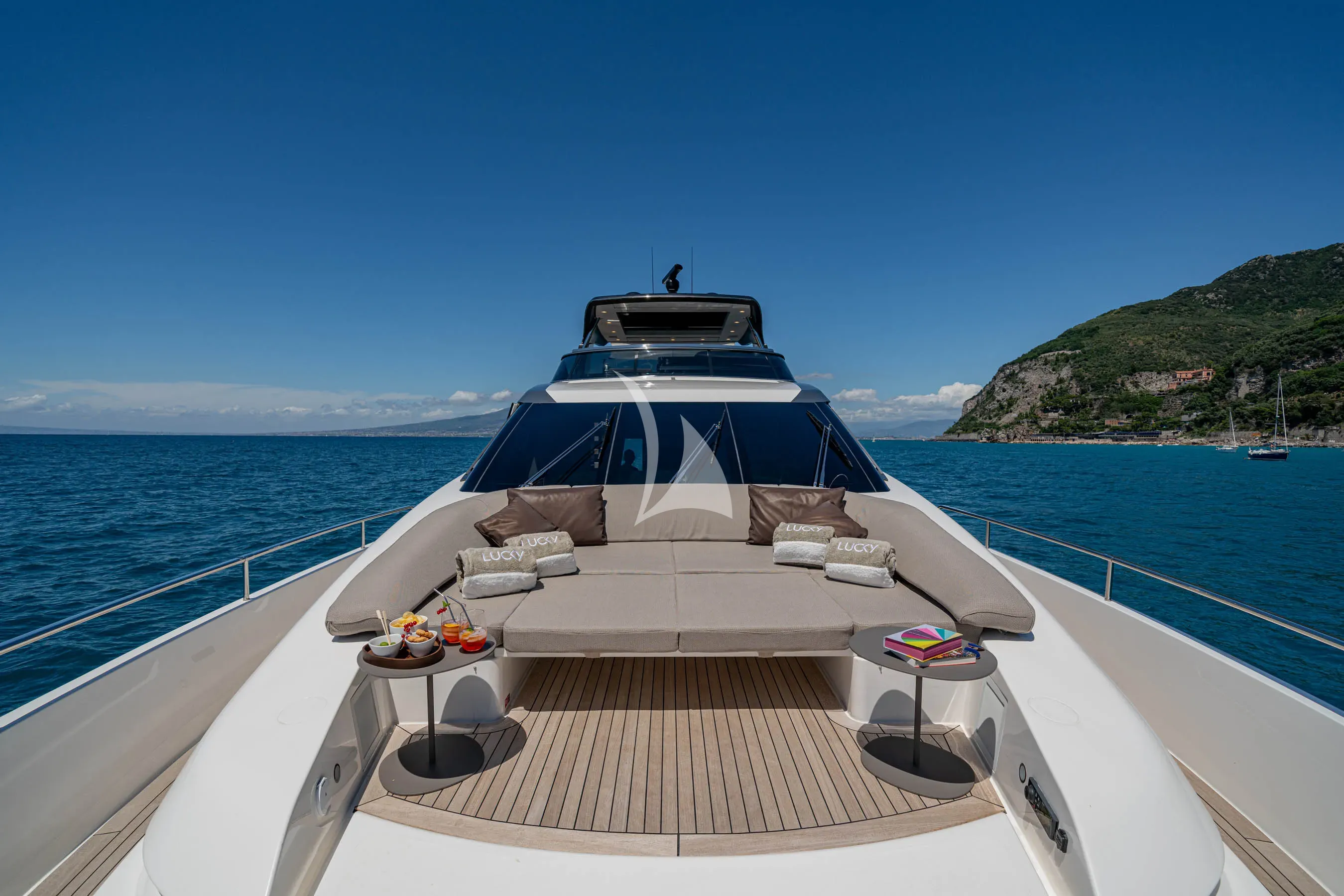 levante_yacht