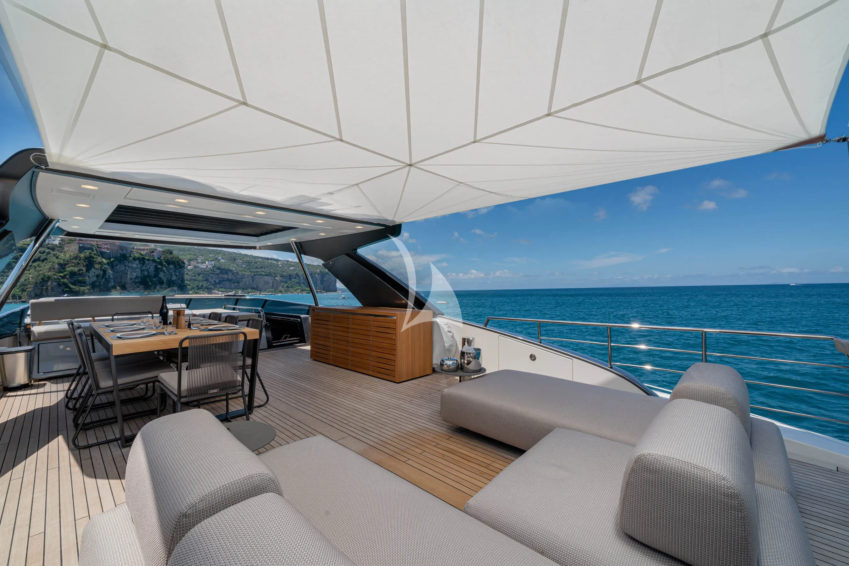 levante_yacht