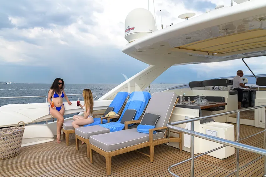levante_yacht