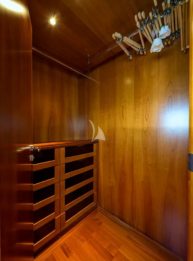 levante_yacht