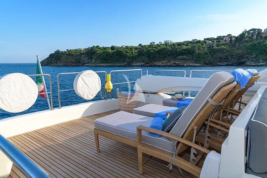 levante_yacht