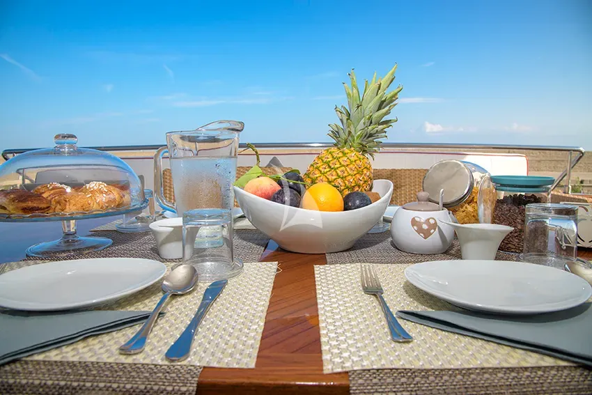 levante_yacht