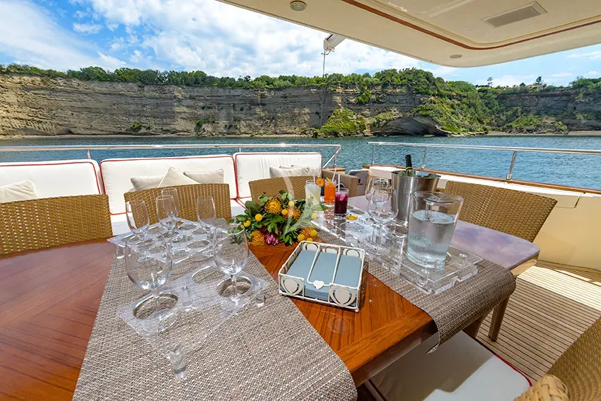 levante_yacht