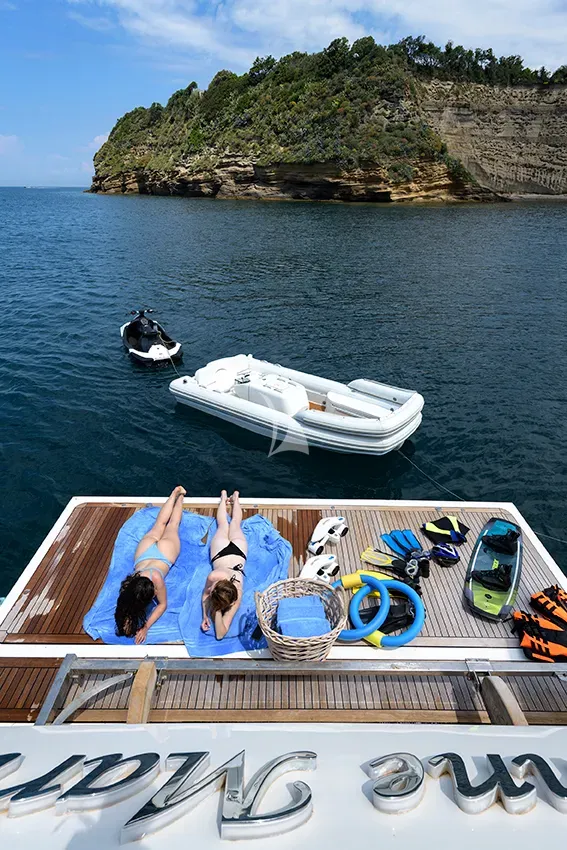 levante_yacht