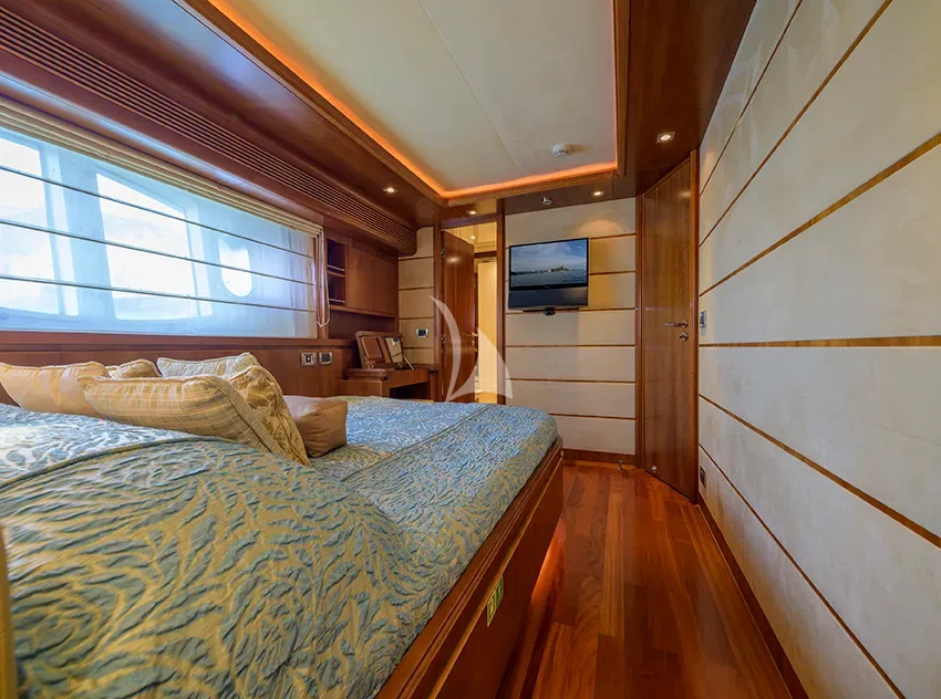 levante_yacht