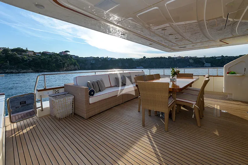 levante_yacht