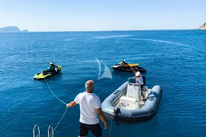 levante_yacht